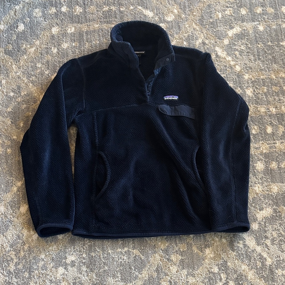 Patagonia Navy Fleece Pullover